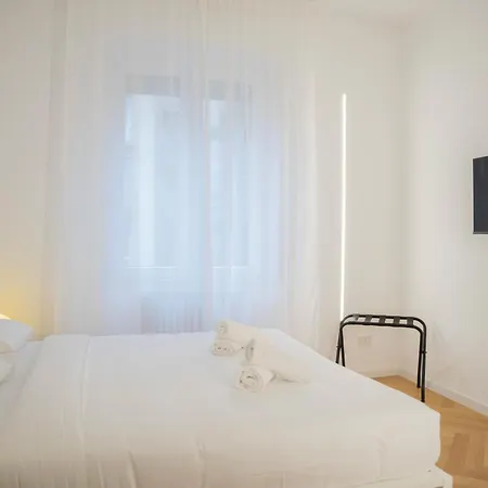 Modern Flat Metro Lotto-citylife-mico-self Check-in-ac * ミラノ